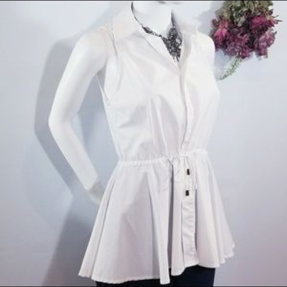 White peplum sleeveless button up - Picture 2 of 2